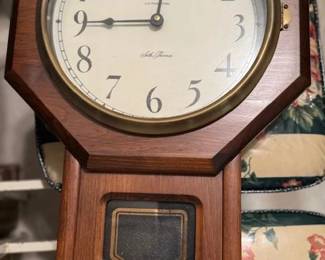 Seth Thomas Wall Battery Powered Clock