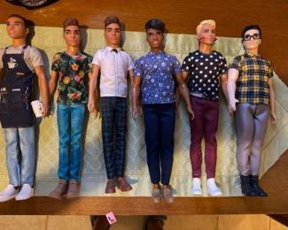  Ken Dolls Male friend of Barbie 
