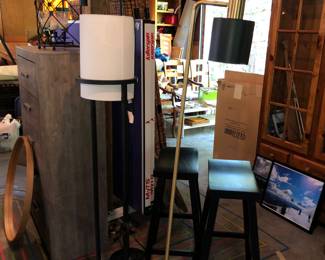 Floor lamps