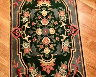 2' 11" x 5' Wool Rug