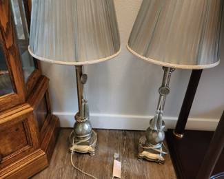 MATCHING MODERN LAMPS