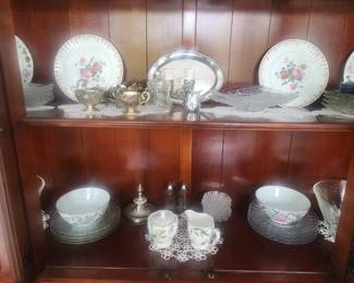 FILLED WITH BEAUTIFUL ITEMS