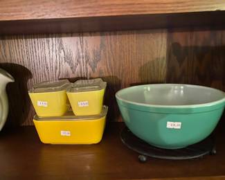 Vintage Pyrex.