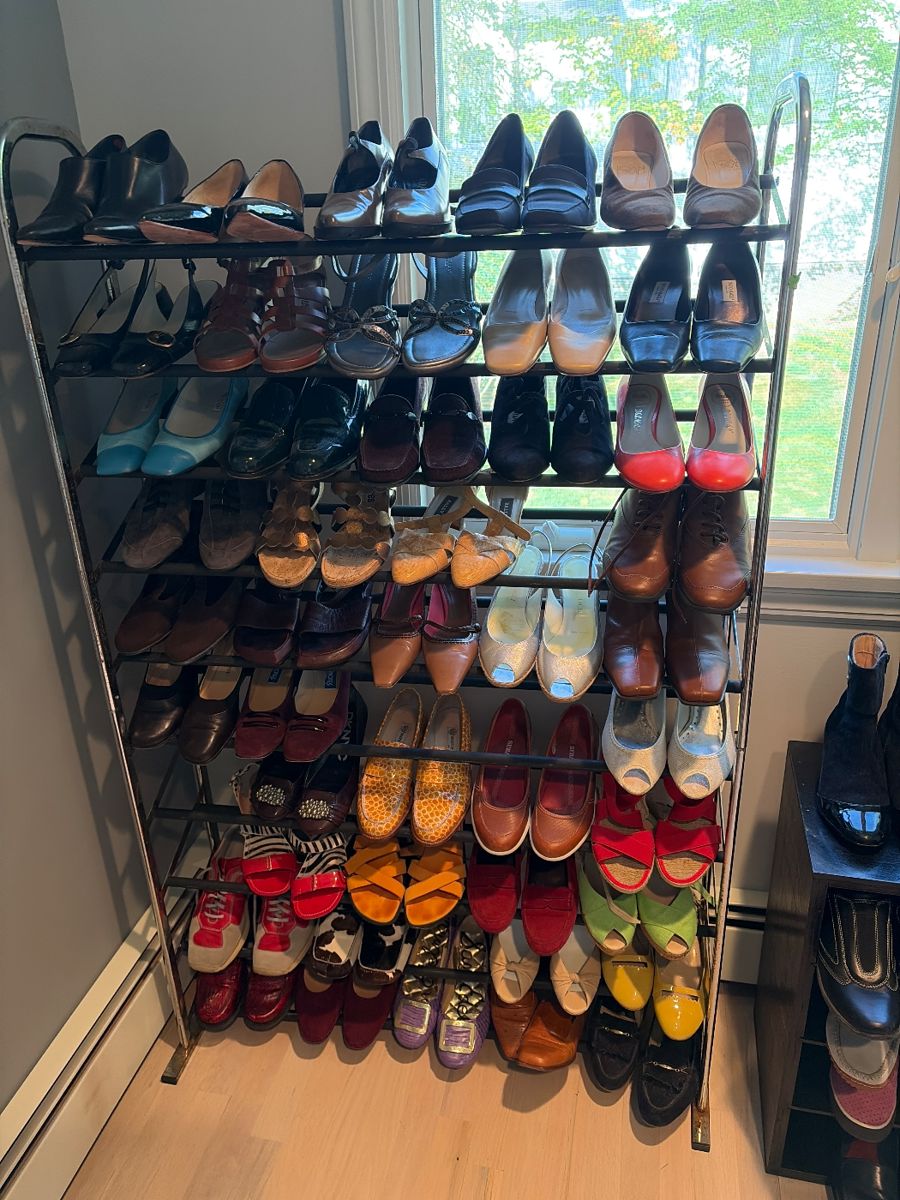 Designer’s shoes Prada ,Ellen Tracy, Steve Madden ,Stewart Weitzman,and many more