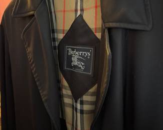 Burberry rain coat 