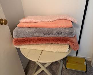 Bath mats 