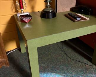Vintage green parsons tablec