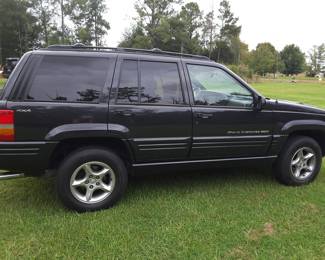 This is one clean vehicle