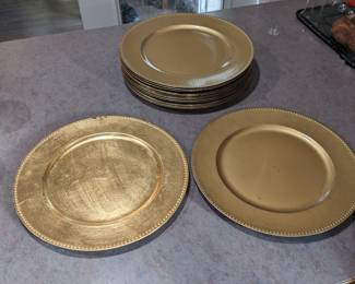16 Gold Chargers