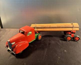Vintage Tonka log truck