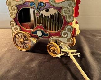 Vintage circus calliope wagon