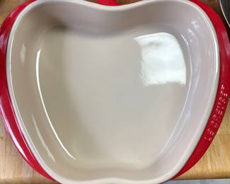 Le Creuset apple pan