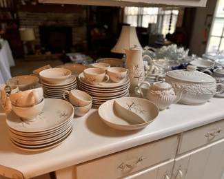 A wide variety of MCM china