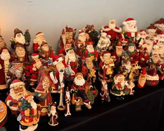 Plethora of Santas!