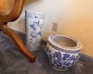 We all love Blue Willow
