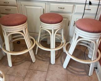 Rattan bar stools that match the loveseats and the bar chairs! AWESOME!