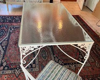 Woodard beautiful table and 2 chairs...in excellent condition...timeless quality!