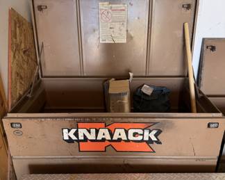 Knaack Box - 48x24x26 - Cross Posted