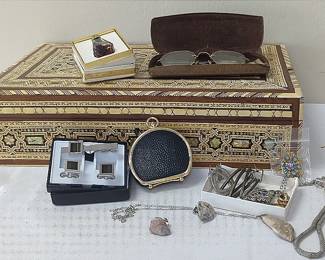 Jewelery Box, Costume Jewelery, Antique Perfume And More 