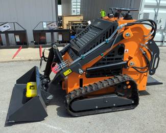 2025 LANDHERO Mini Skid Steer Loader Model LDH-HT380, Unused, Video In Photo Gallery 
