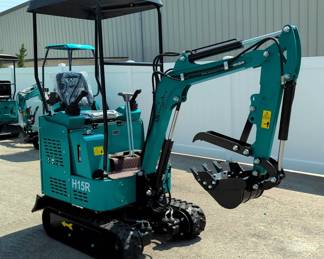 2025 CFG Mini Excavator Model H15R, Unused, Video In Photo Gallery