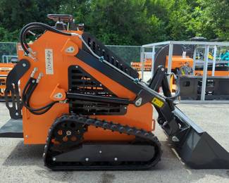 2025 LANDHERO Mini Skid Steer Loader Model LDH-HT380, Unused, Video In Photo Gallery