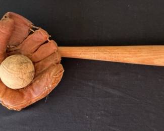 Louisville Slugger And JC Higgins Glove