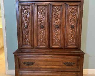 Armoire By American Style Mark Division