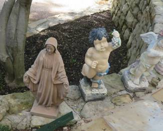 Garden statuary