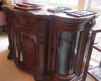 Sideboard