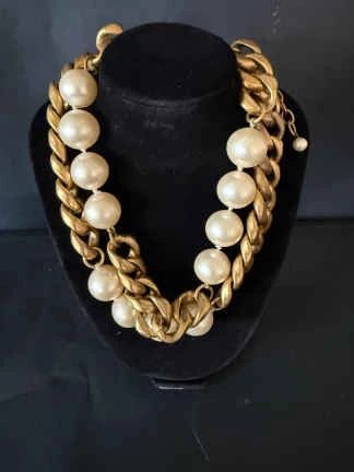 Authentic Vintage Chanel 1984 Statement Necklace GoldTone Curb Chain with Large Faux Pearls
