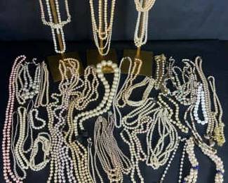 Large Vintage Faux Pearl Necklace Collection