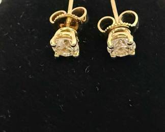 14K Yellow Gold Diamond Stud Earrings