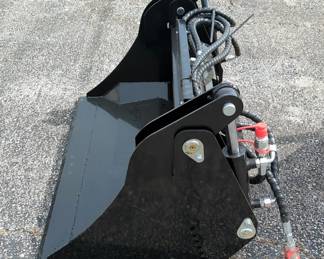 2025 GIYI Mini Skid Steer 39" 4 in 1 Bucket Attachment, Unused