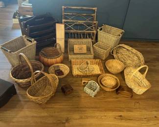 Magazine Racks And Baskets