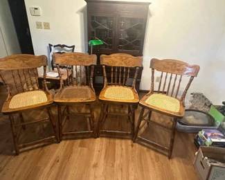 4 Wooden Counter Stools With Wicker Seat