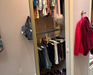 Size small clothing , size 5 shoes