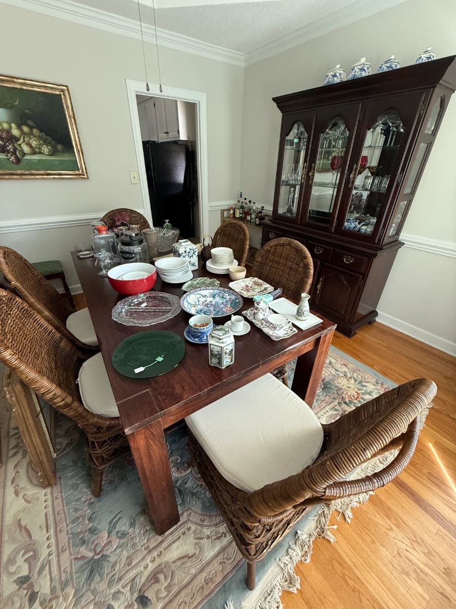 Dining Room Set - Table, Chairs, Hutch