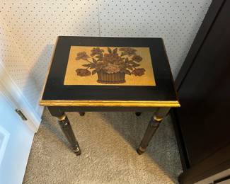 Small Gilt-Edge Table 