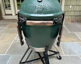 Big Green Egg Smoker