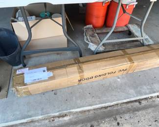 PVC FOLDING DOOR IN BOX