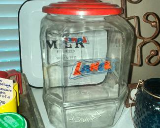 GREAT LANCE JAR w/ LID