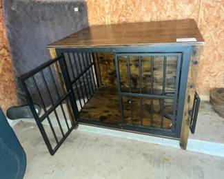 DOG CRATE SIDE TABLE