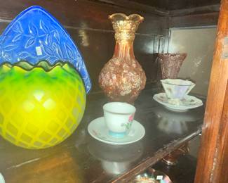 MORE SUPERB GLASSWARE & PORCELAIN!