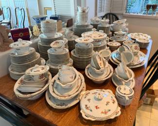 Noritake "Dresdlina" Hand Painted Dinnerware Set