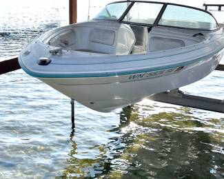 1995 Sea Ray 195 Bowrider Boat
