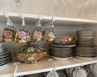 Chinese Hand Painted Floral and Gold Dinnerware Set