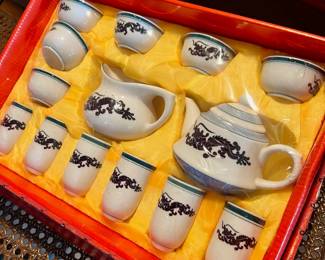 Chinese Black Dragon Sake Set