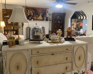 Ornate Buffett antique 350