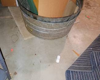 2 large washtubs